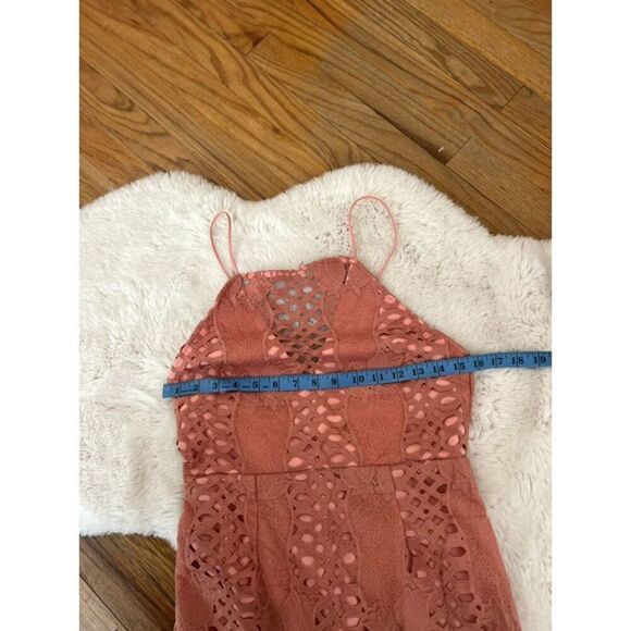 Revolve Endless Rose Lace midi Mermaid Midi Dress Size M - Picture 5 of 7